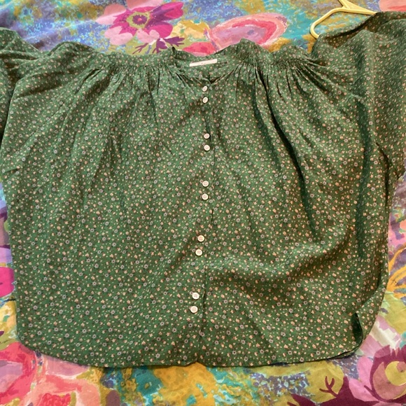 Doen O'Keefe in Green Martha's Garden - Picture 12 of 17